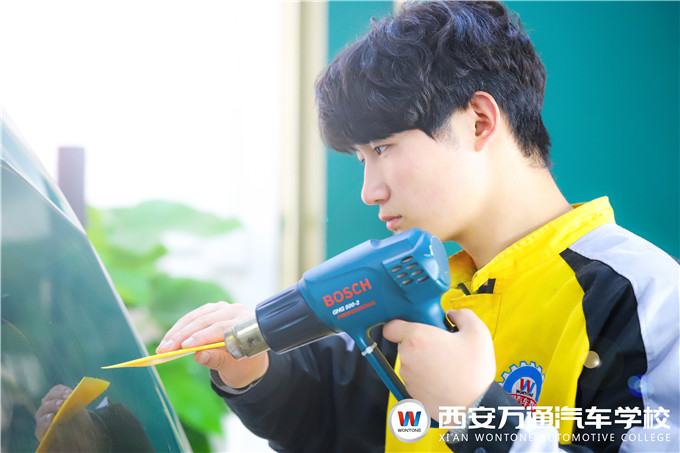 走進西安萬通學技術，一鍵消除失業&迷茫！