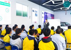 金牌導(dǎo)師談創(chuàng)業(yè) 助力萬通學(xué)子成就創(chuàng)業(yè)夢(mèng)