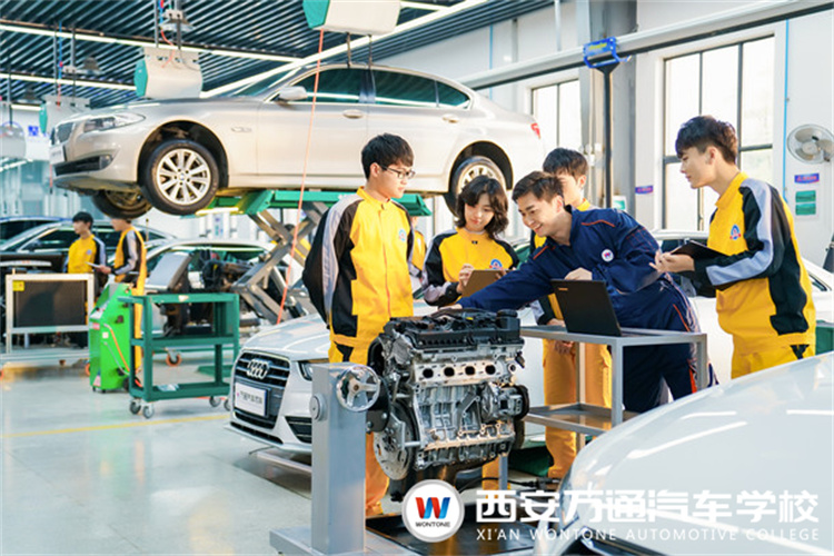 春季預科班火熱報名啦，報讀萬通優(yōu)勢解讀！