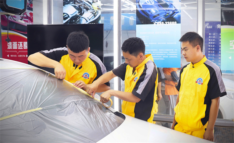 學汽車美容好就業(yè)嗎？