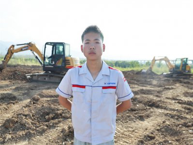 及時(shí)止損學(xué)技術(shù)  開啟更多新可能——西安萬通學(xué)子郭海旺