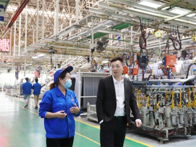 校企共建   高端就業(yè) ——陜汽集團校企定向班